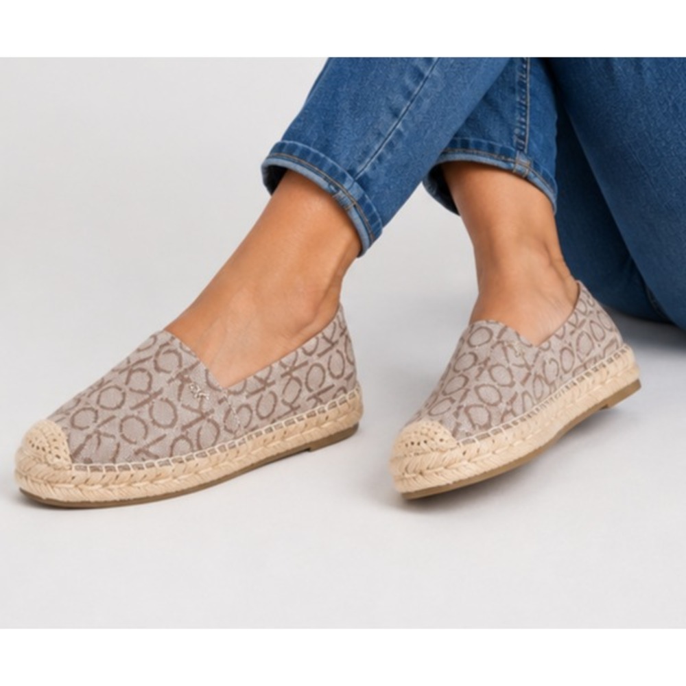 Calvin Klein Womens Popular Espadrille Flats Size 10M Dark Natural Logo Slip On
